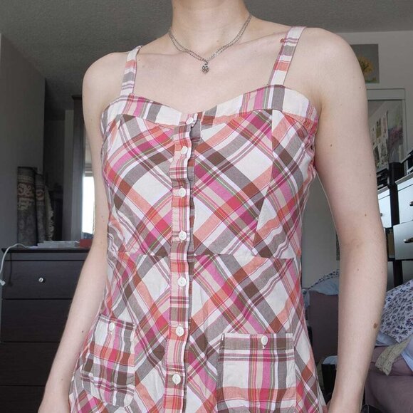 Vintage cute Y2K pink and brown plaid sweetheart midi dress with ruffles - Picture 4 of 14